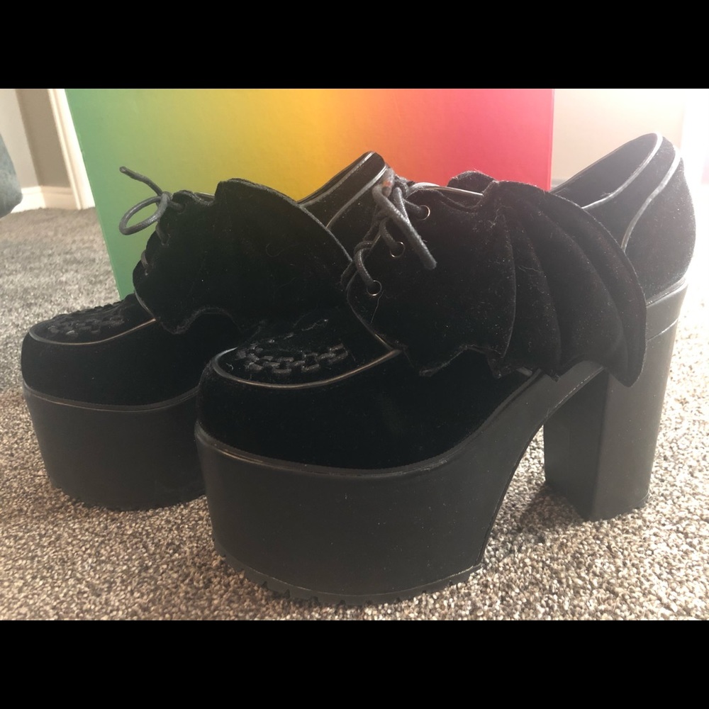 Current Mood “Night Creeper Platforms”